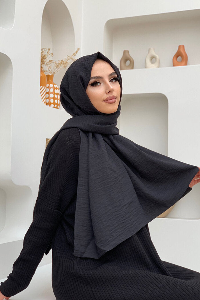 2052 Everyday Hijab Black